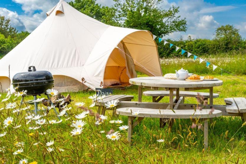 Вилла Red Clover At Blanca'S Bell Tents Ringstead  Экстерьер фото